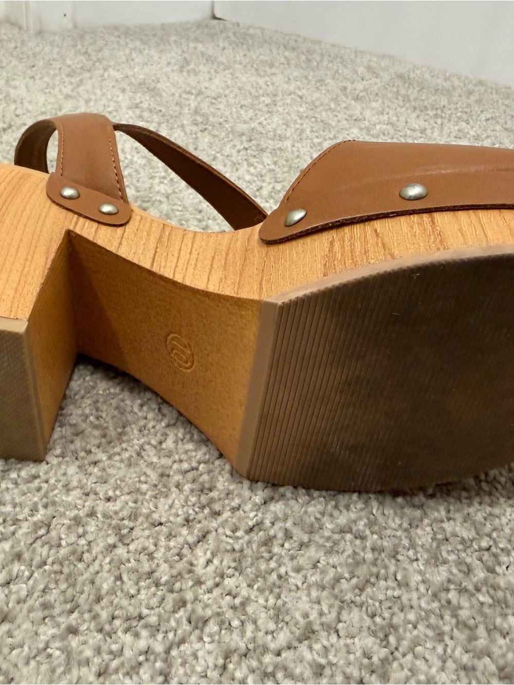 Universal Thread Tan Platform Block Heel Sandal with Stud Accents - Picture 6 of 9